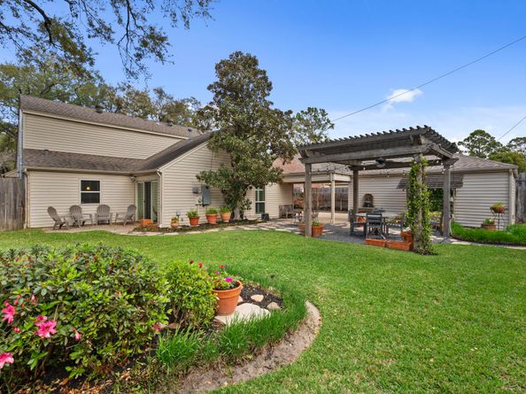 10331 Lynbrook Hollow Street, Houston TX 77042