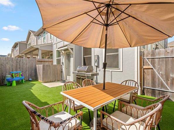 1524 Lakeline Oak Drive, Houston TX 77084