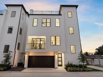 8702 Ojeman Villas Drive