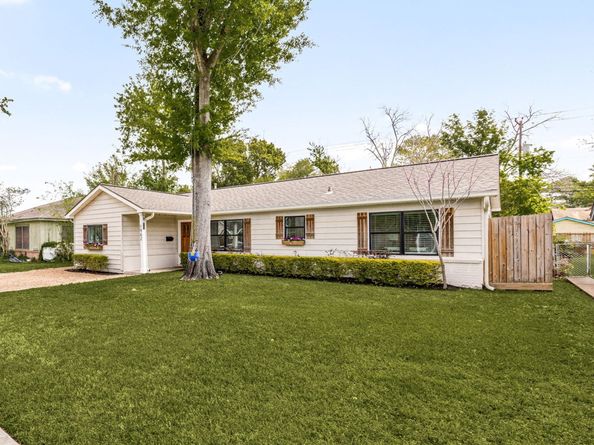1962 Norcrest Drive, Houston TX 77055