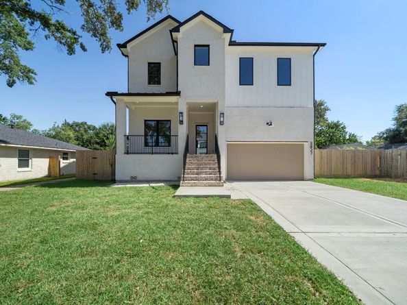 4009 Newshire Drive, Houston TX 77025