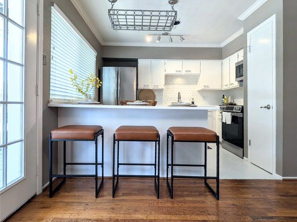 4040 San Felipe Street 211, Houston TX 77027
