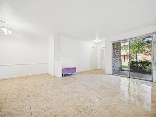 7600 Burgoyne Road 143, Houston TX 77063