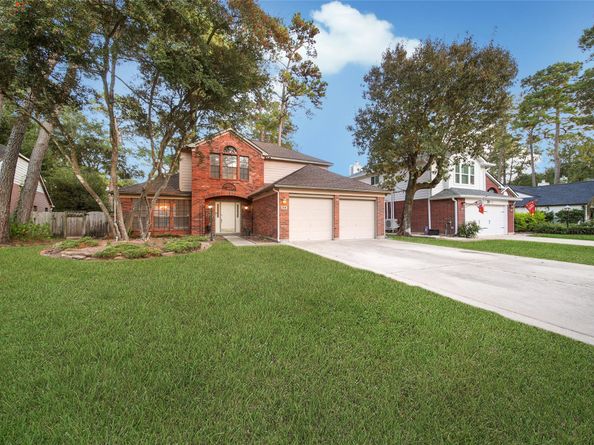 34 Village Knoll Place, The Woodlands TX 77381