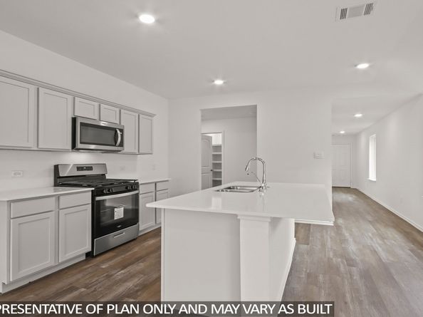 1690 Portia Lane, Conroe TX 77301