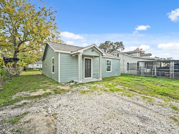 1007 Gazin Street, Houston TX 77020