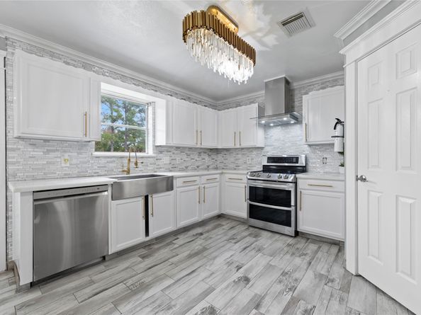 1010 Stillgate Court, Spring TX 77373