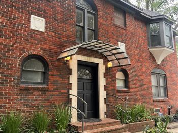 429 Hawthorne Street