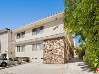 4707 Beverly Boulevard