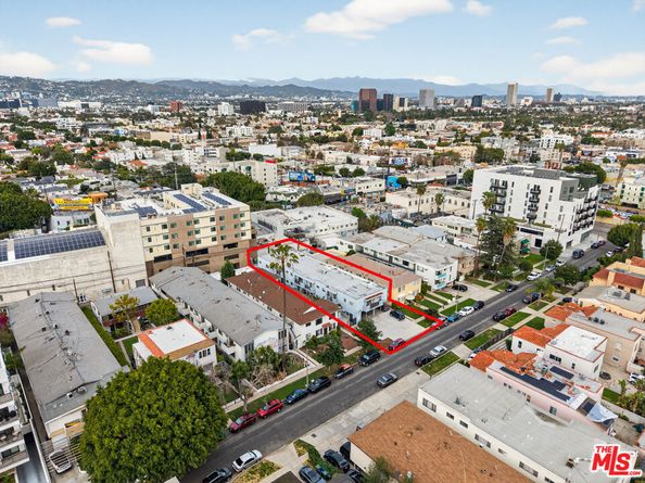 8843 Alcott Street, Los Angeles CA 90035