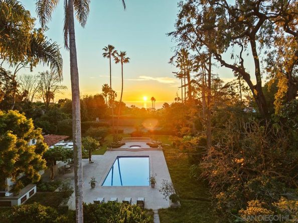 1205 Muirlands Dr, La Jolla CA 92037