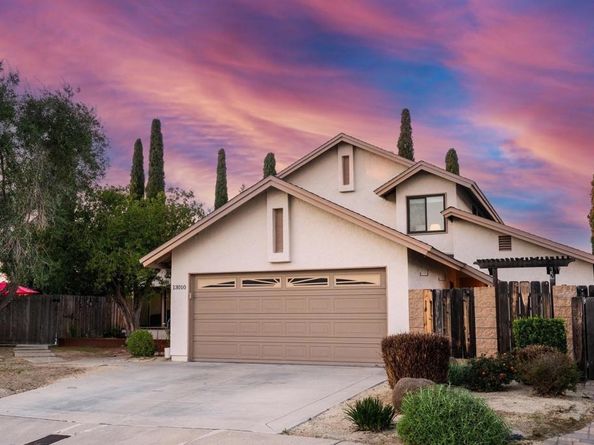 13010 Roundup Ave, San Diego CA 92129