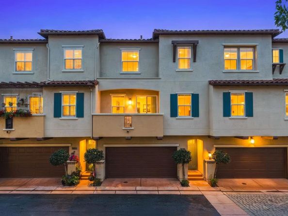 2188 Cosmo Way, San Marcos CA 92078