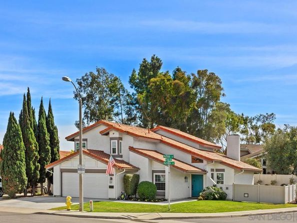4903 Via Cinta, San Diego CA 92122