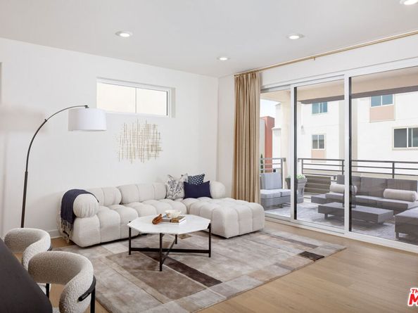 1684 Coral Sea Lane, Los Angeles CA 90732