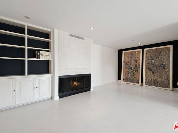 949 N Kings Road 309, West Hollywood CA 90069