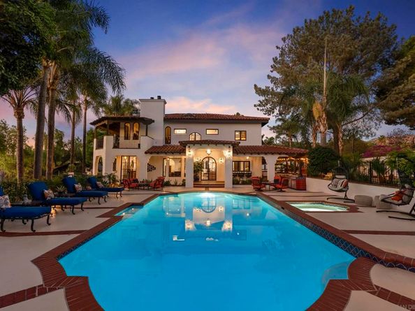 2103 Sunnyside Ave, El Cajon CA 92019