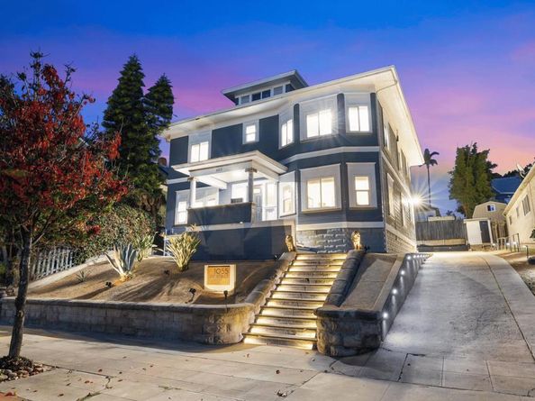 1055 21st, San Diego CA 92102