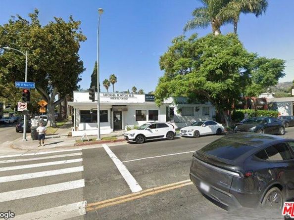 2101 Hillhurst Avenue, Los Angeles CA 90027