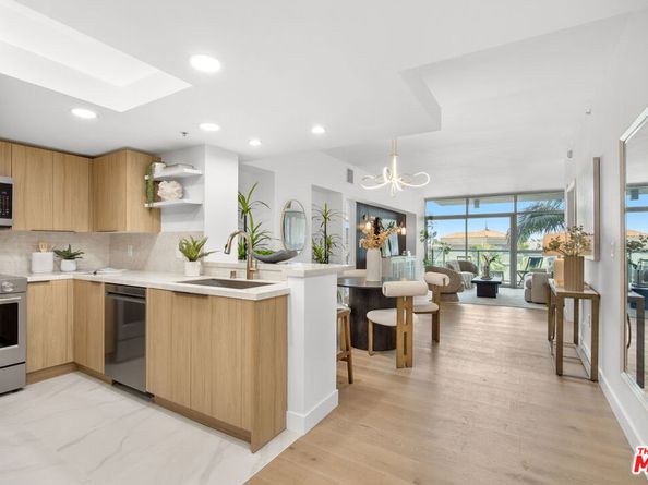 13700 Marina Pointe Drive 511, Marina Del Rey CA 90292
