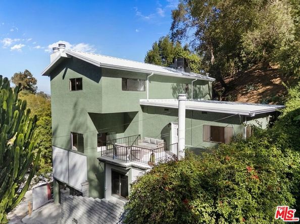 8506 Oak Court, Los Angeles CA 90046