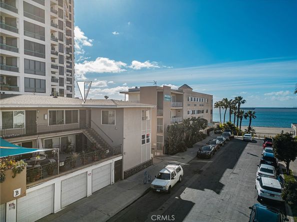 6 7th, Long Beach CA 90802