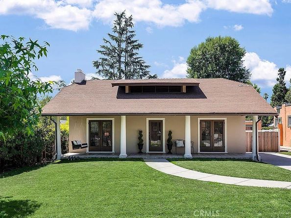 977 N Hill Avenue, Pasadena CA 91104