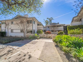389 Cliff Drive