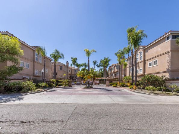 13945 Lemoli Avenue, Hawthorne CA 90250