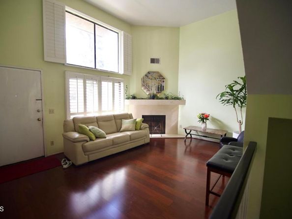 1931 E Huntington Drive F, Duarte CA 91010