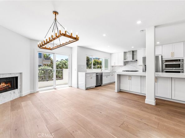 19315 Brooktrail Lane, Huntington Beach CA 92648