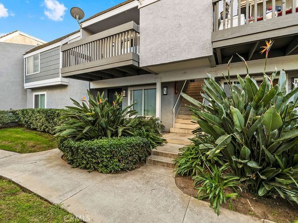 35 Firwood, Irvine CA 92604