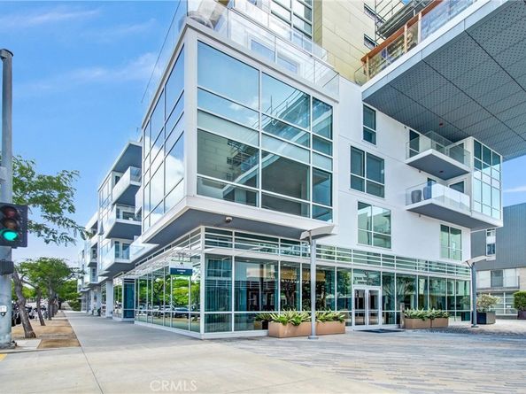 1705 Ocean Avenue 210, Santa Monica CA 90401