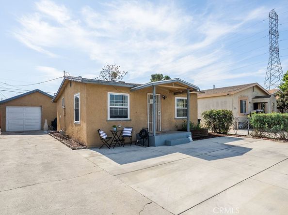 672 E 112th Street, Los Angeles CA 90059