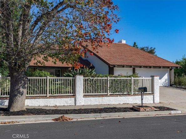 10900 Remmet Avenue, Chatsworth CA 91311
