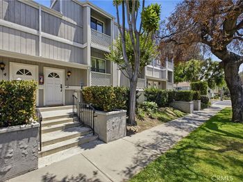 965 E Del Mar