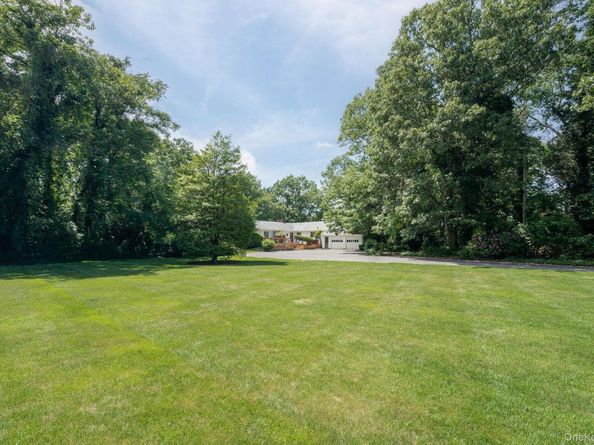 3 South Run, Cold Spring Harbor NY 11724