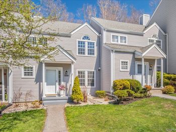220 Sandpiper Court