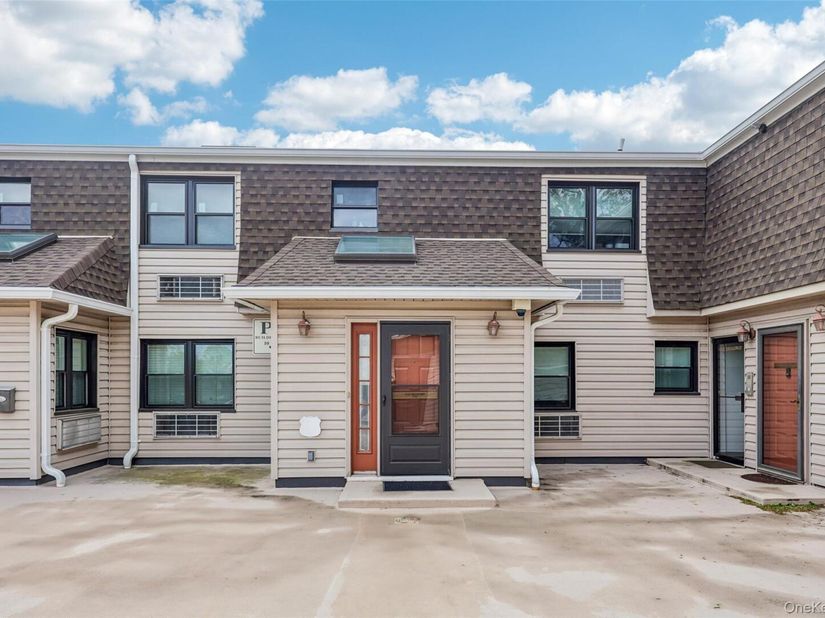 1331 Broadway P 10/11, Hewlett NY 11557