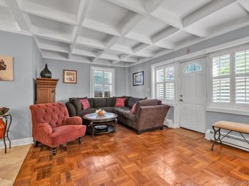 147-28 Charter Road