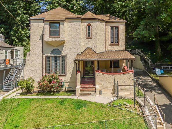 61 Continental Place, Glen Cove NY 11542
