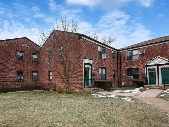 196-23 73rd Ave 2, Fresh Meadows NY 11365