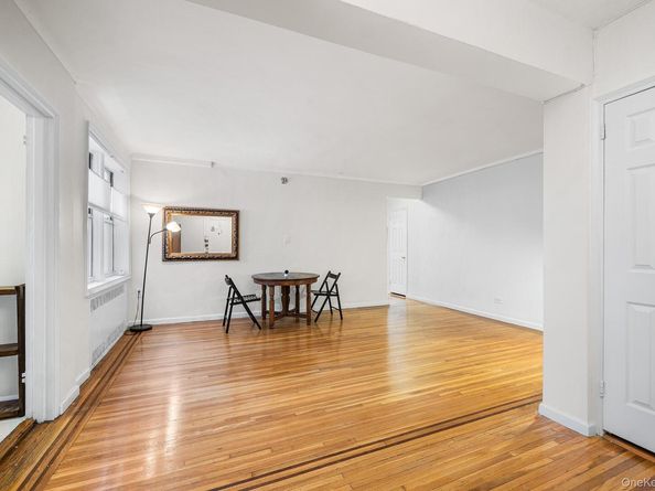 65-74 Saunders Street 1F, Rego Park NY 11374