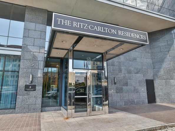 5 Renaissance Square 12A, White Plains NY 10601