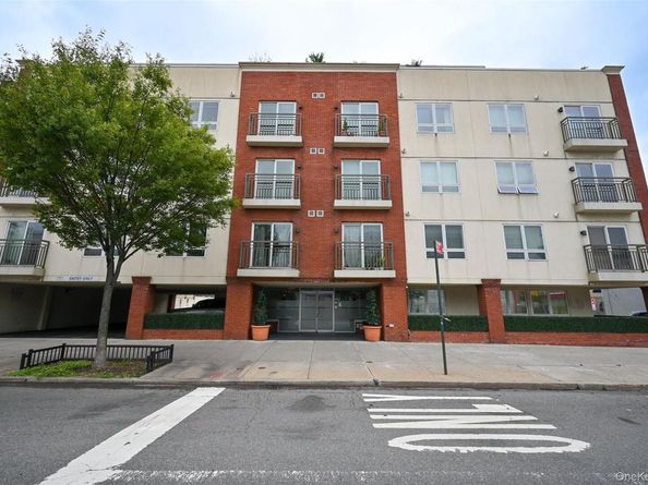 6334 Fresh Pond Road 4G, Ridgewood NY 11385