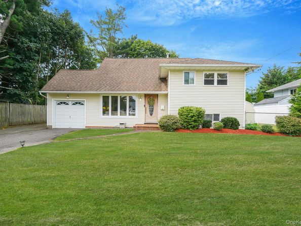 41 Wiltshire Drive, Commack NY 11725