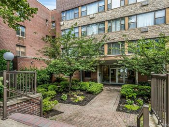 15 Hill Park Ave Avenue