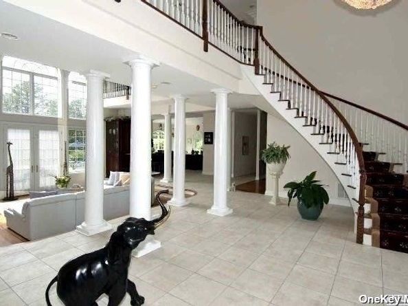 9 Kate Court, East Quogue NY 11942