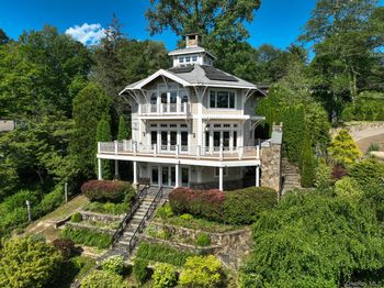 33 Truesdale Lake Drive