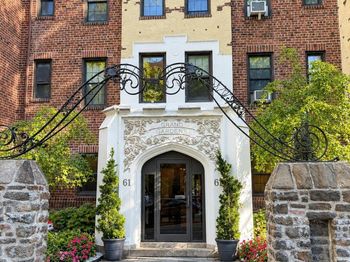 61 W Grand Street